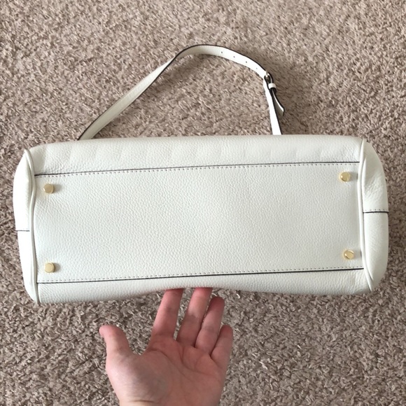 Authentic Kate Spade Double zip crossbody - Picture 3 of 9